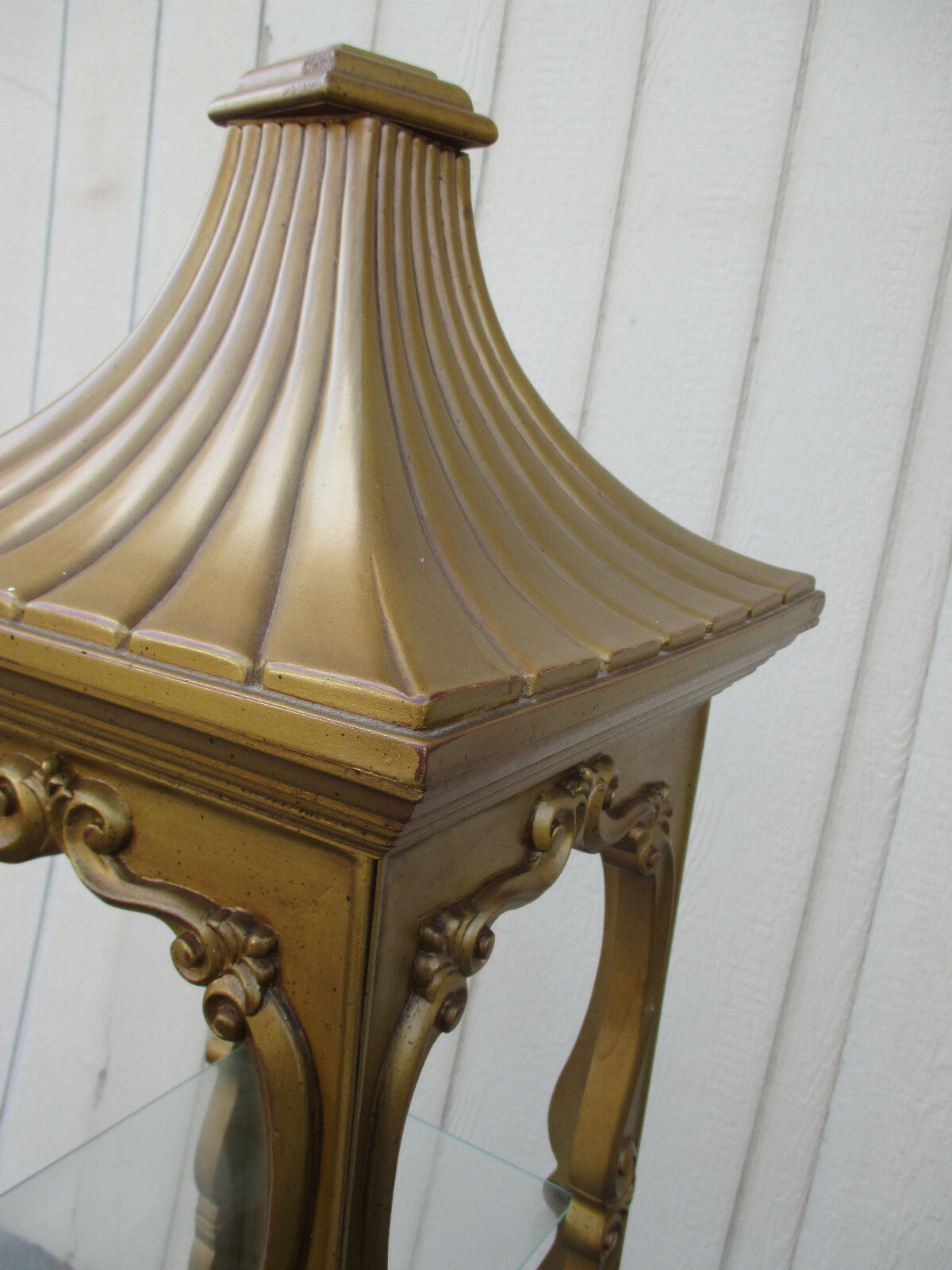 62471  Mid Century Modern Gold Curio Cabinet Etergie