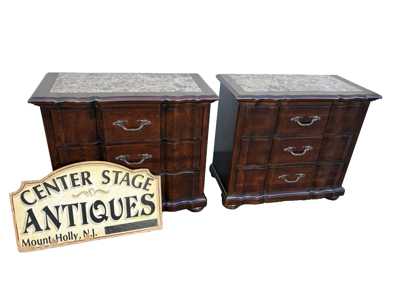 67105 Pair of BERNHARDT Modern Nightstand End Table Stand s