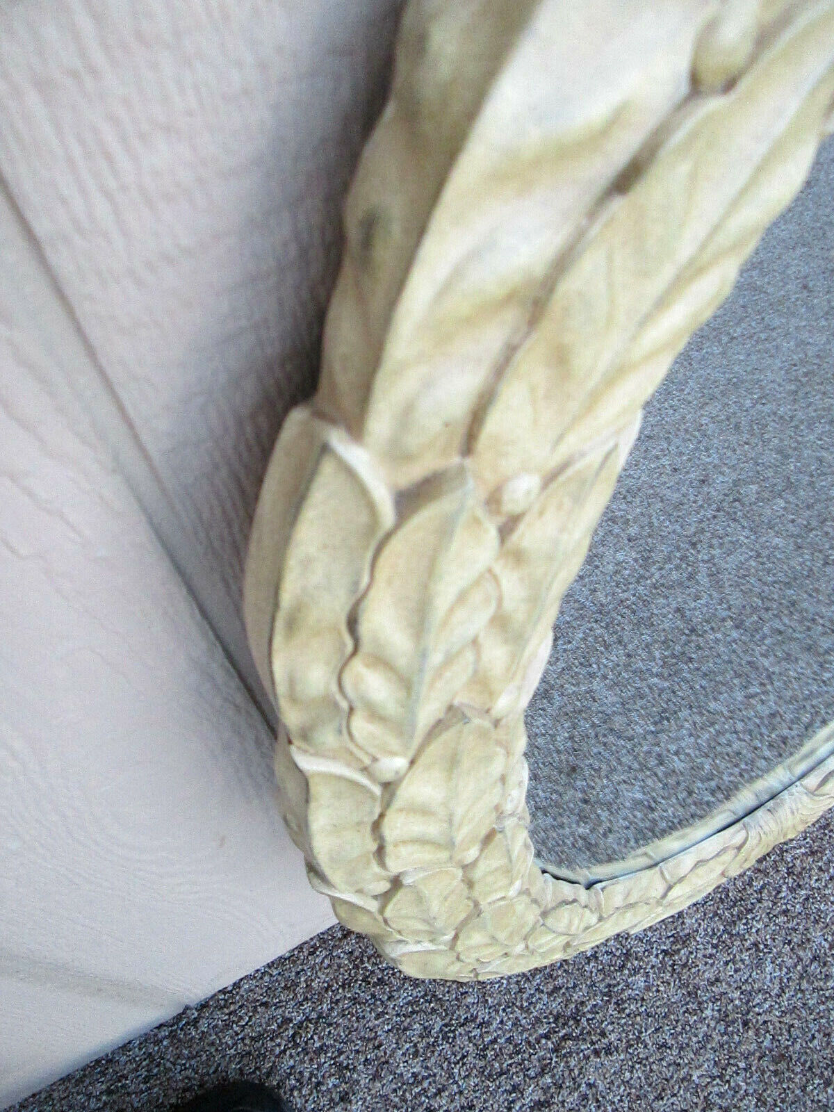 58518 Oval Fancy Carved Romantic Shabby   Decorator Leaf Mirror