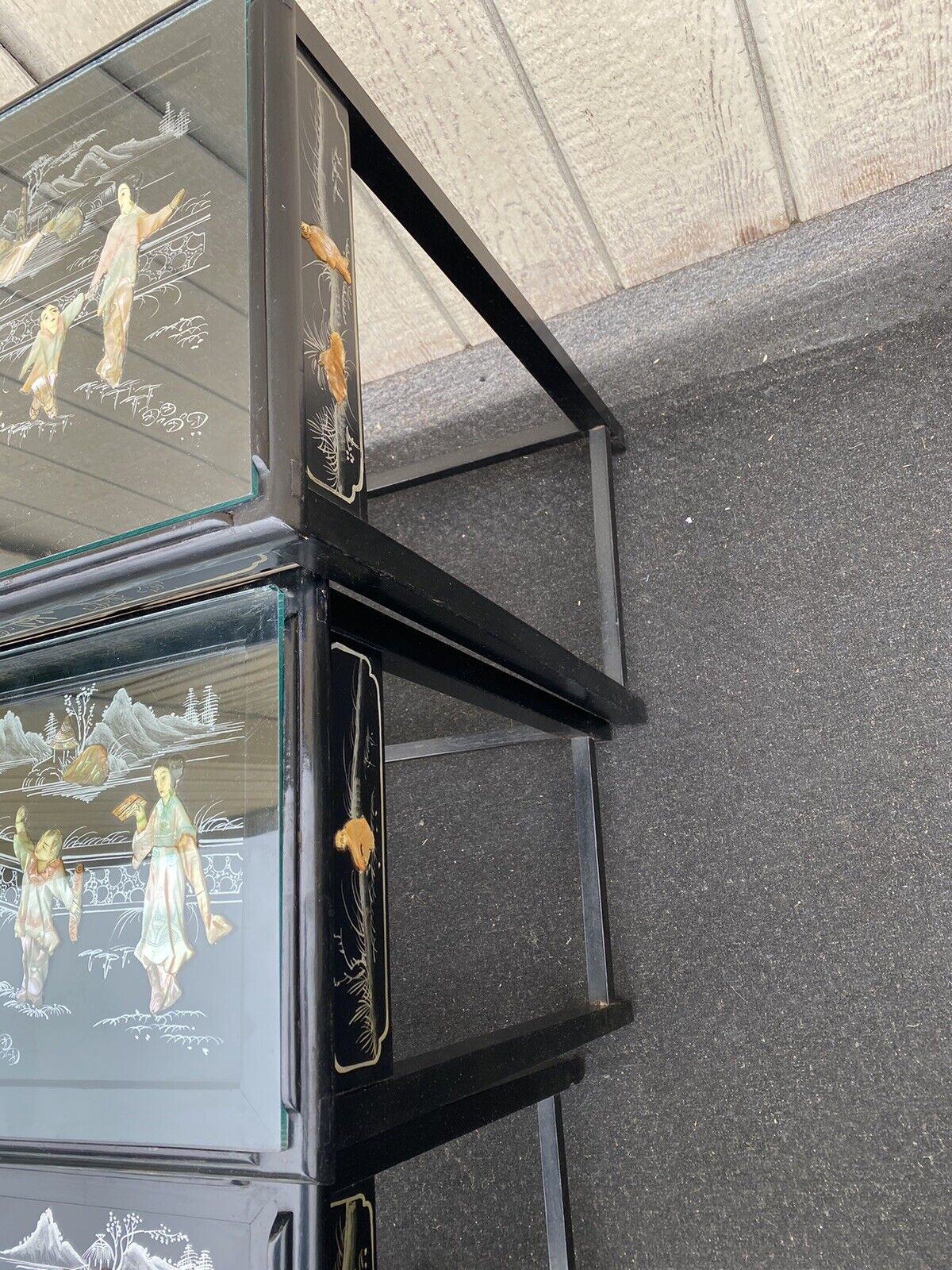 66082   Oriental 4 Stacker Lamp Table Stand s