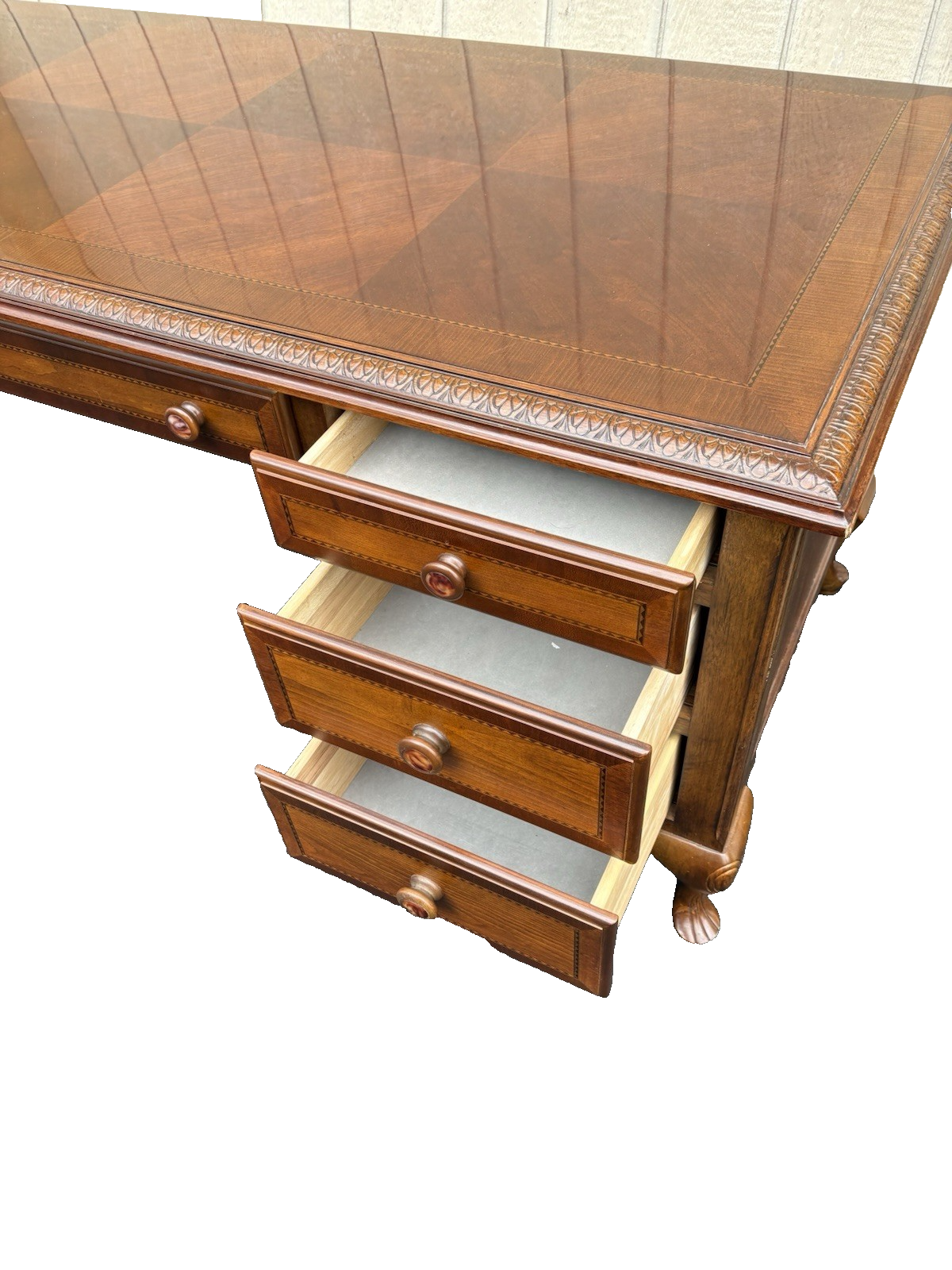 66712 Alexander Julian HOME COLOURS  Inlaid Executive Office Desk