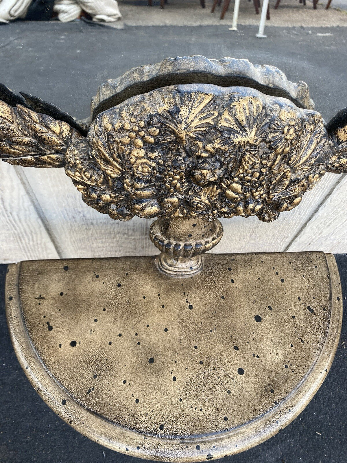 65856 Silver Metal Decorator Mirror with Shelfeta