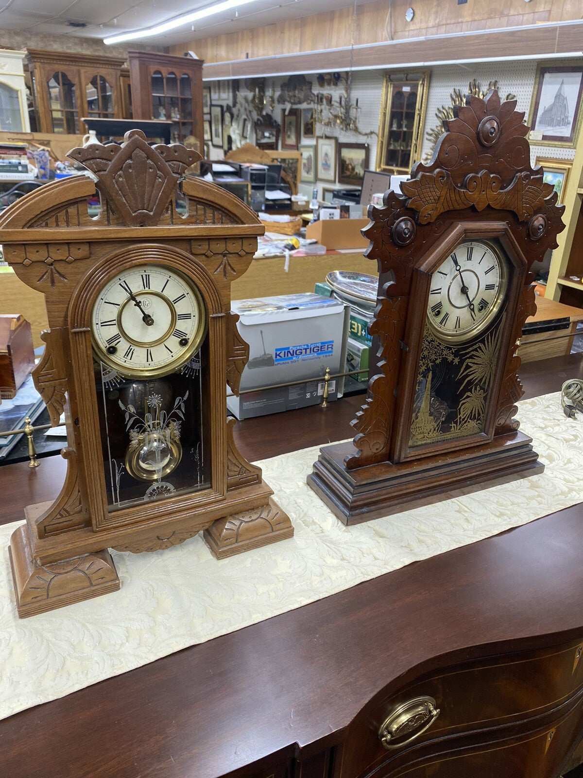 65757 Antique Ingraham  Victorian Mantle Clock