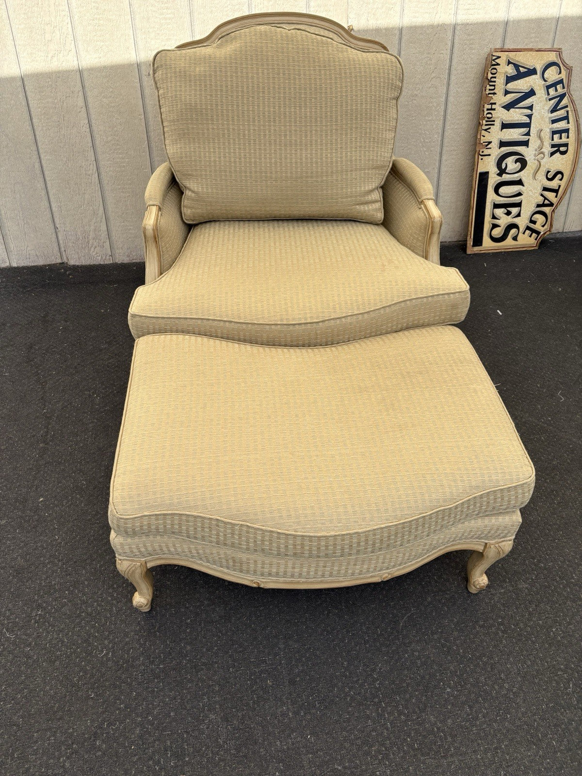 66694   CENTURY Furniture Louis XV Chair with  Stool