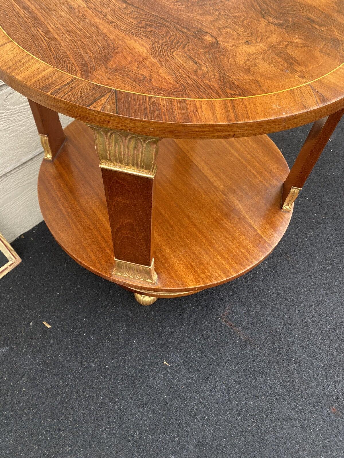 65467     Round Banded  Burled Mahogany Lamp Table Stand