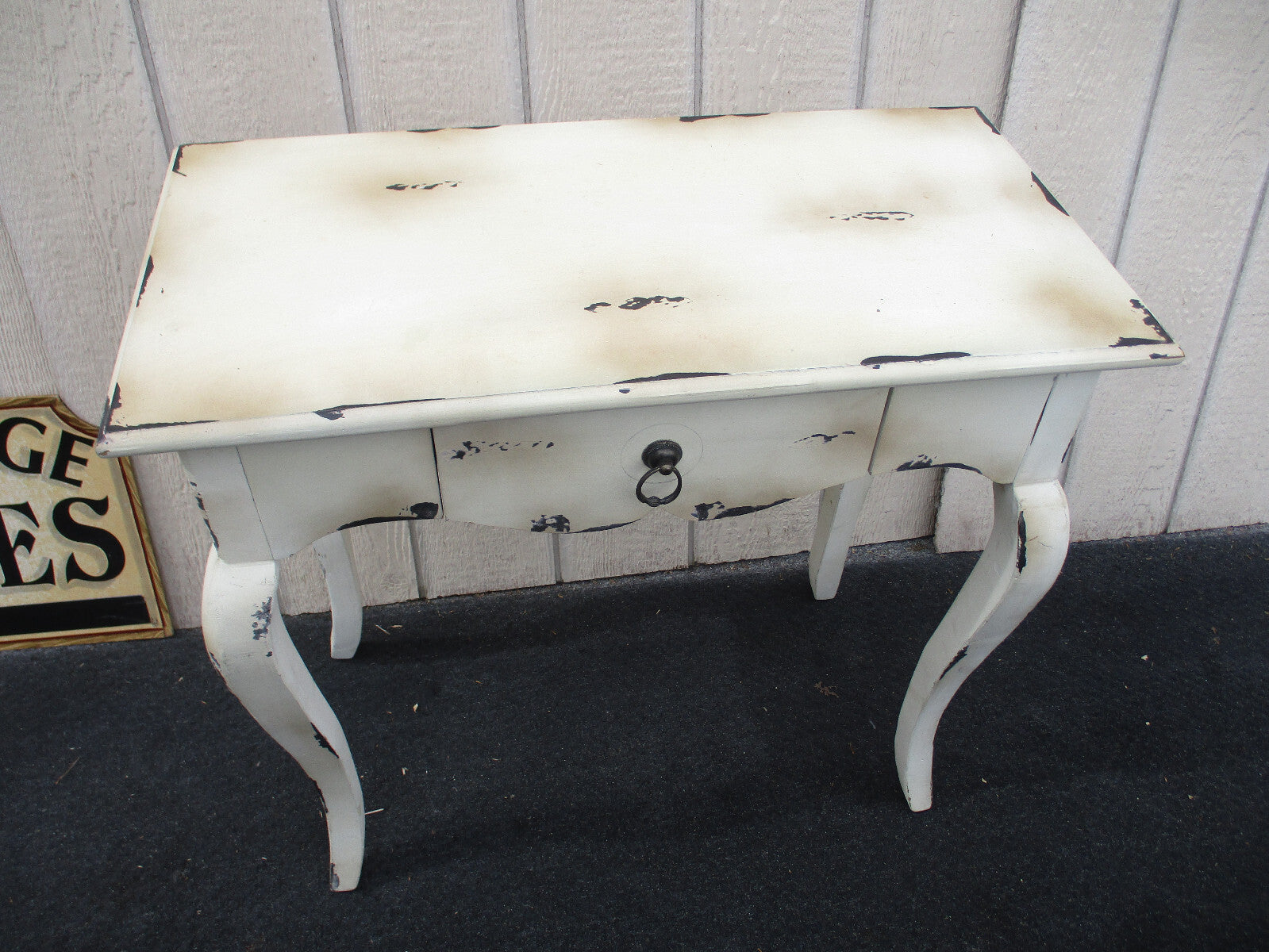 64249 Decorator White French Country Sofa Hall Table 