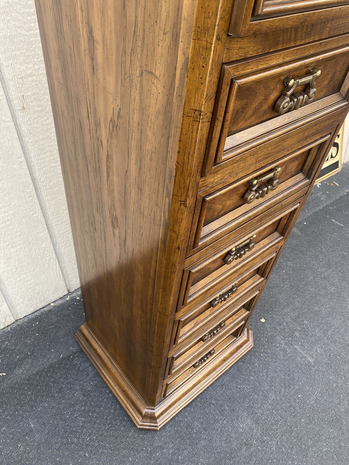 65711 DREXEL TALAVERA Lingerie Chest Dresser with felt lined top drawer