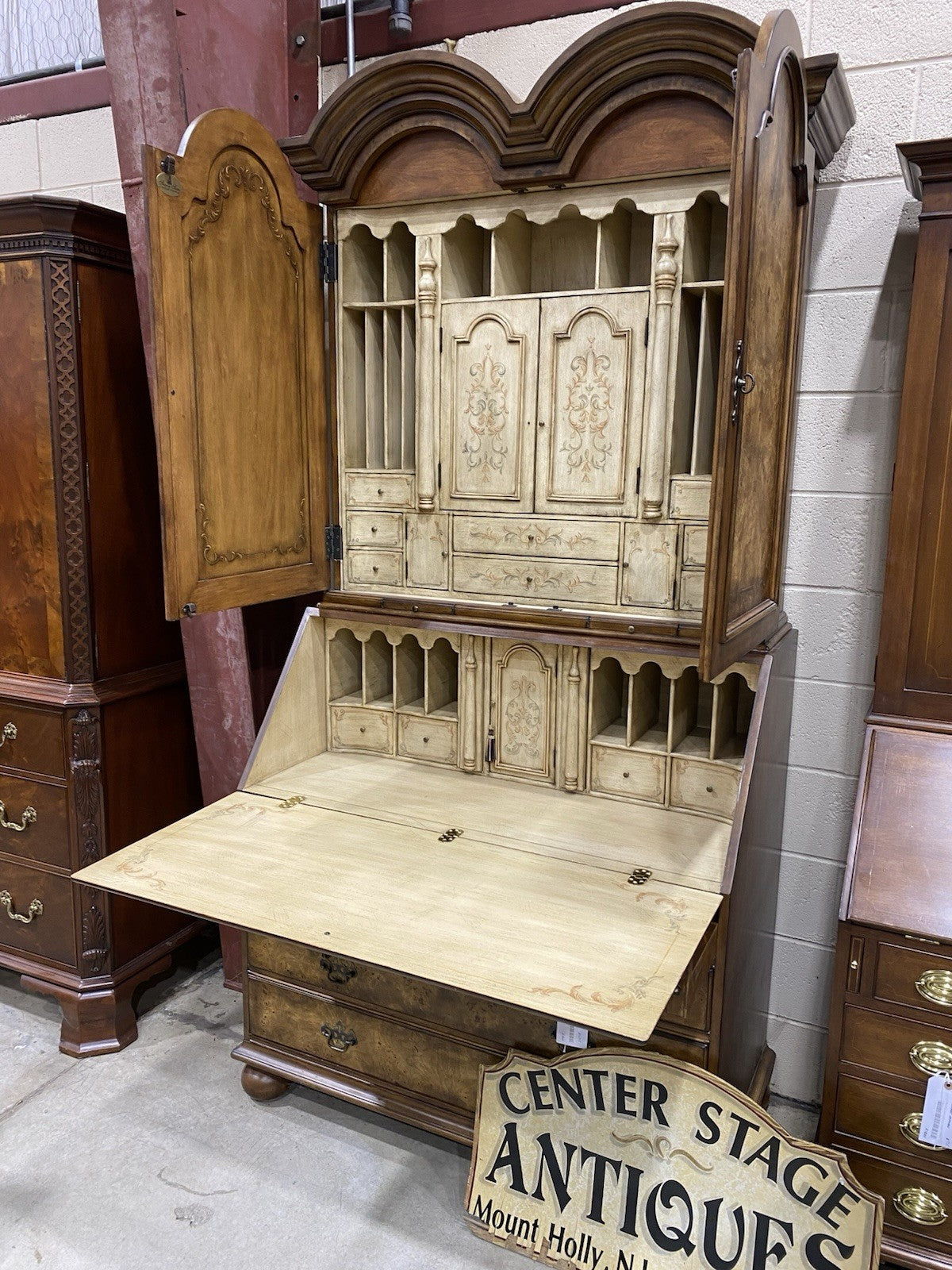 61715 Custom Made Secretary Desk with Super Interior