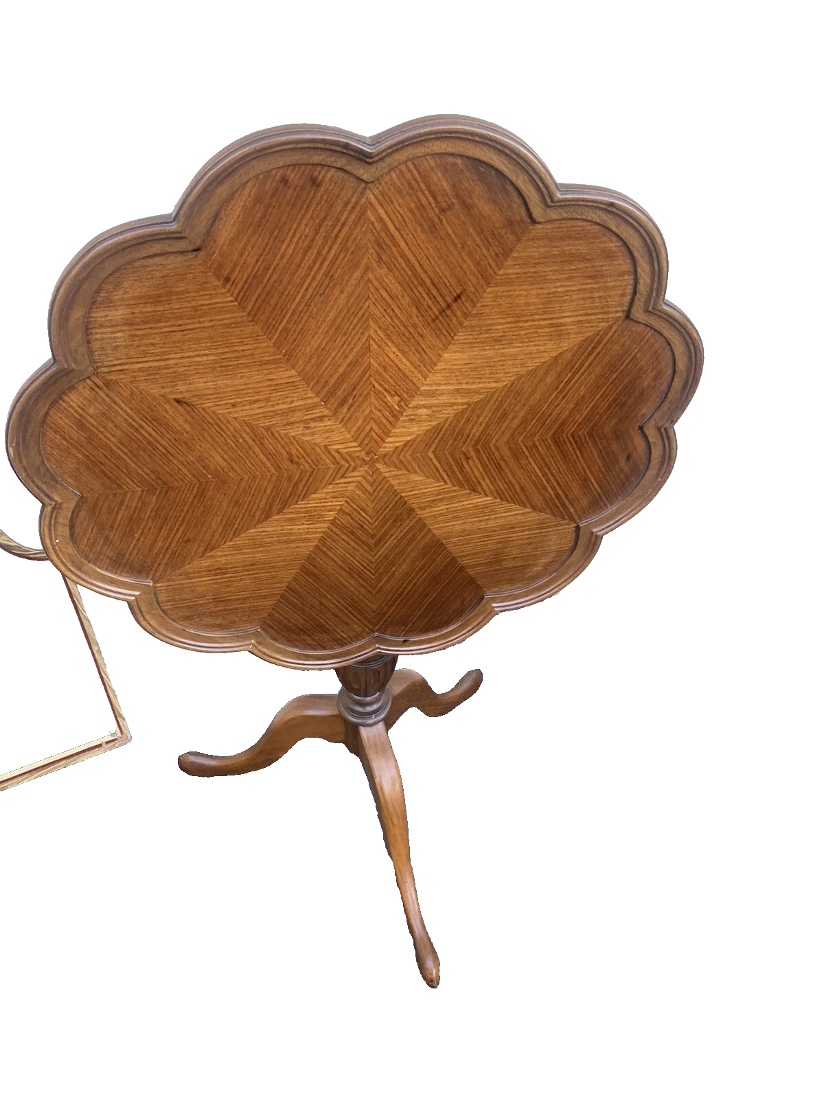 65002   Flame Mahogany Tilt Top Lamp Table Stand