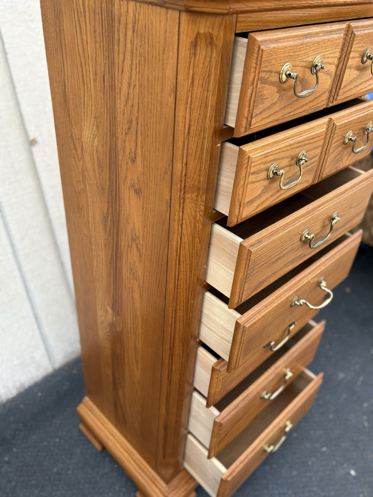 66748   Oak Lingerie Chest Dresser