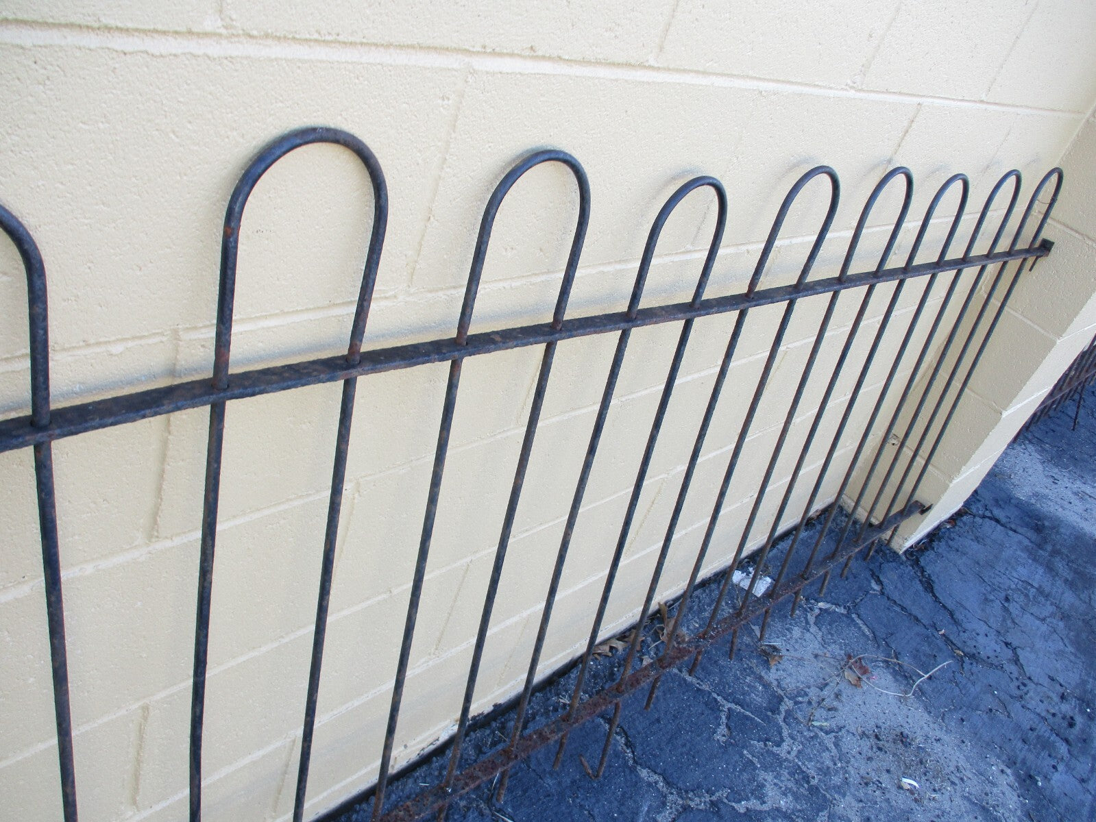 GARDEN 02:  20 feet  x 36" High  Victorian Wrought Iron Fencing Fence 3 sections