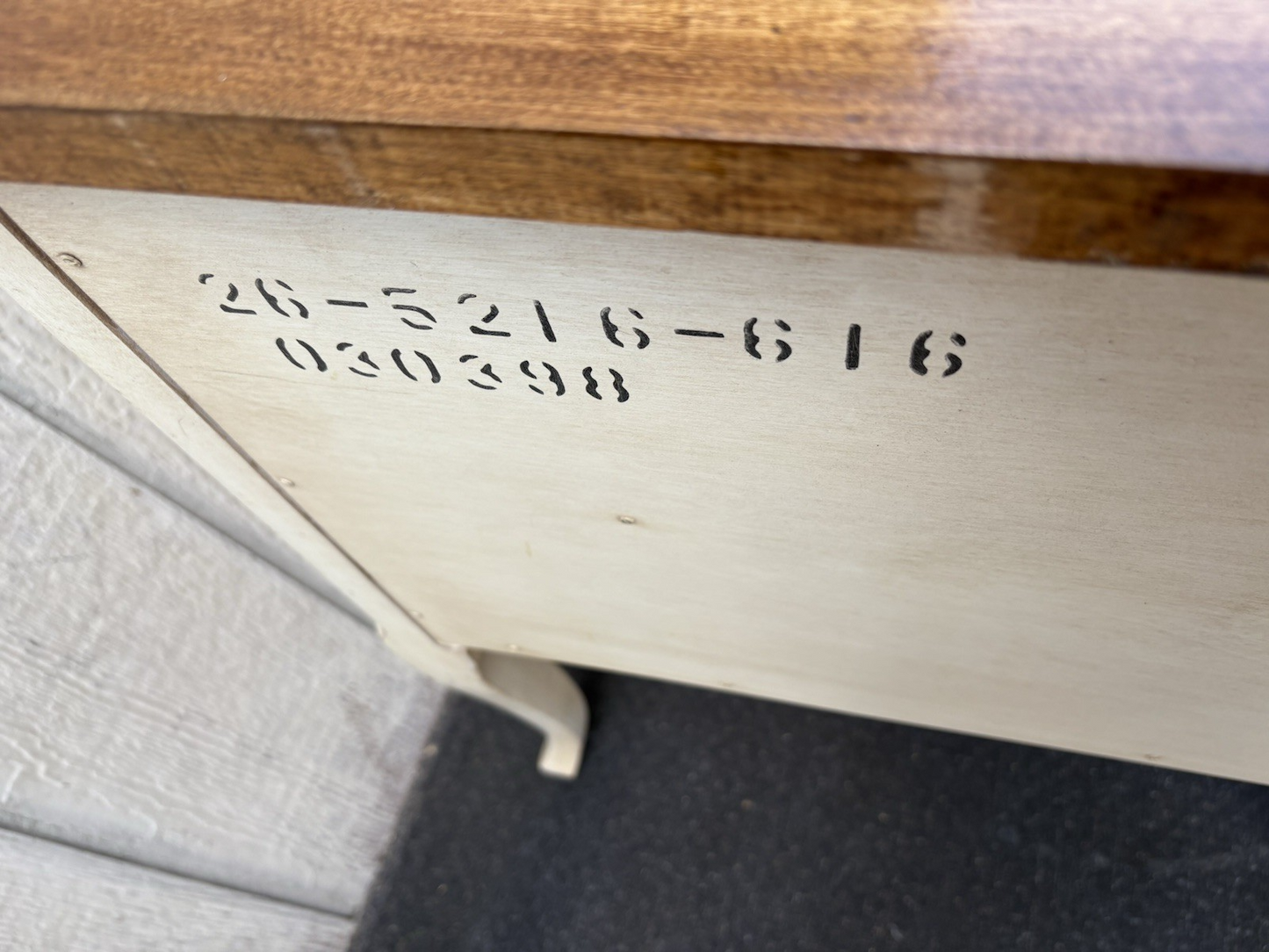 66785  Pair ETHAN ALLEN Decorator Nightstand End Table Stand s