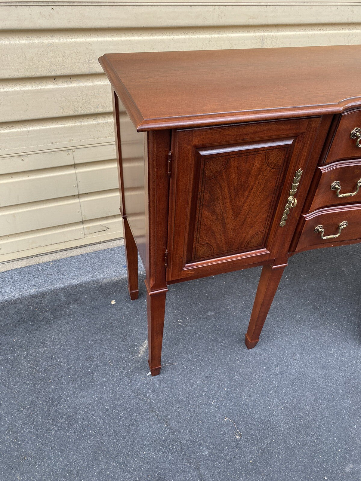 65830   Cherry Hepplewhite Buffet Sideboard Server Cabinet