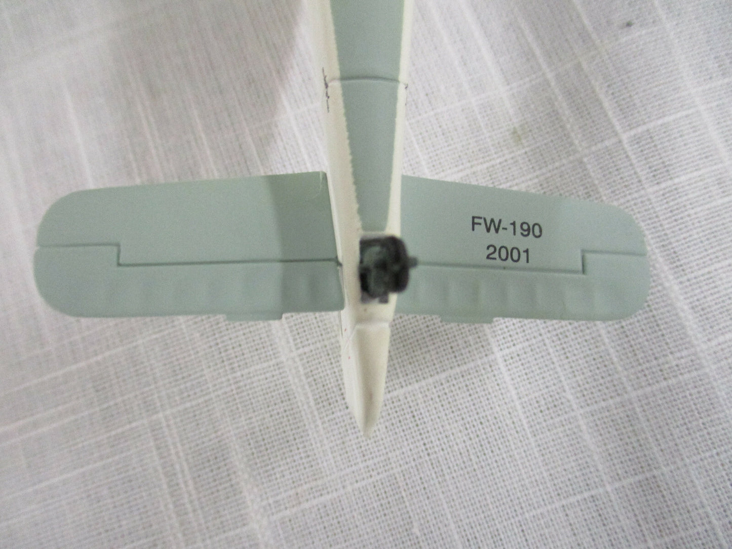 ES102 Franklin Mint Armour Collection FW190 FOCKE WULF (Grunherz White 9)  + BOX