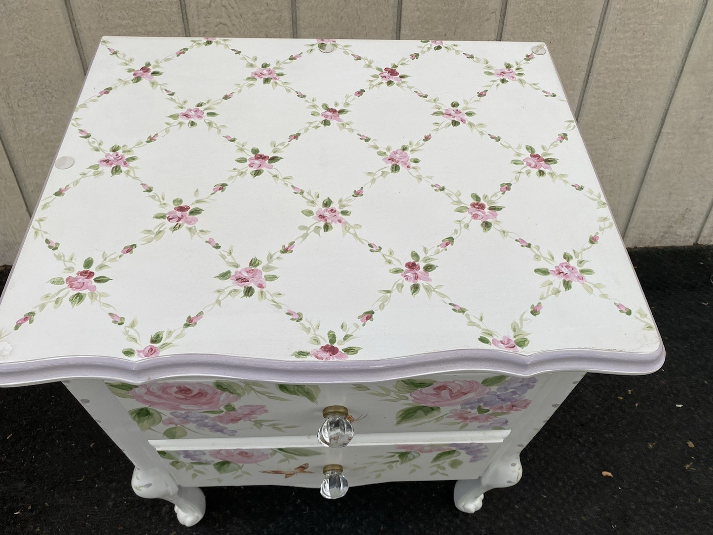 66647   Hand Made Decorator Nightstand End Table Stand