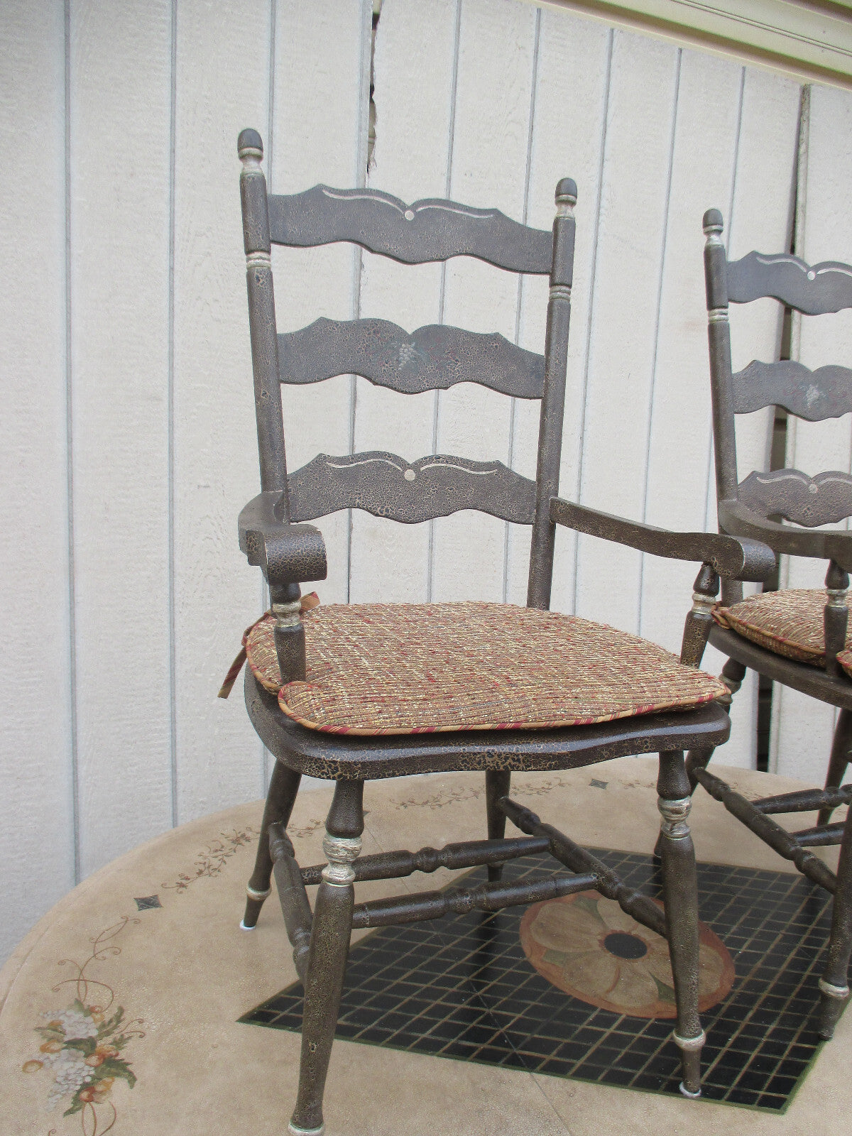 64059   Decorator Dining Table with 6 Chairs