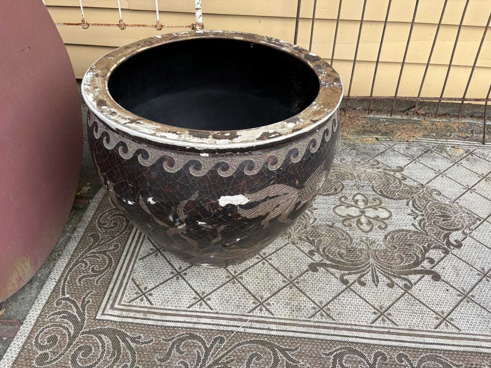 GARDEN HS:   MAITLAND SMITH Fish Ceramic Pottery Bowl