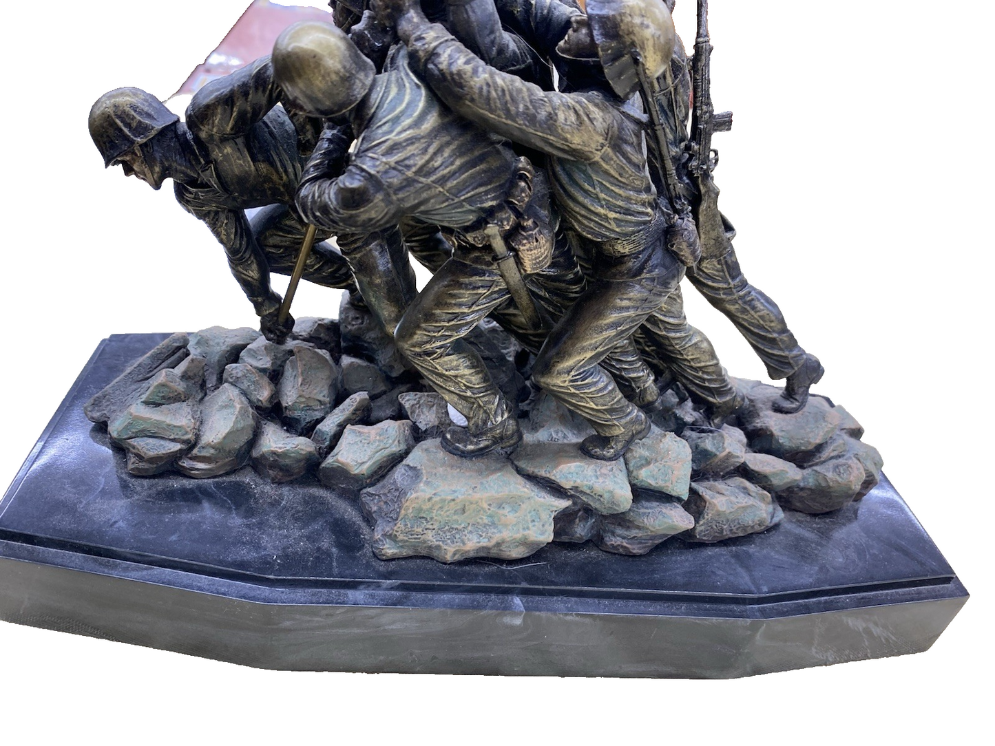 ES 420: Uncommon Valor Was A Common Virtue Statue 2007 Bradford Exchange