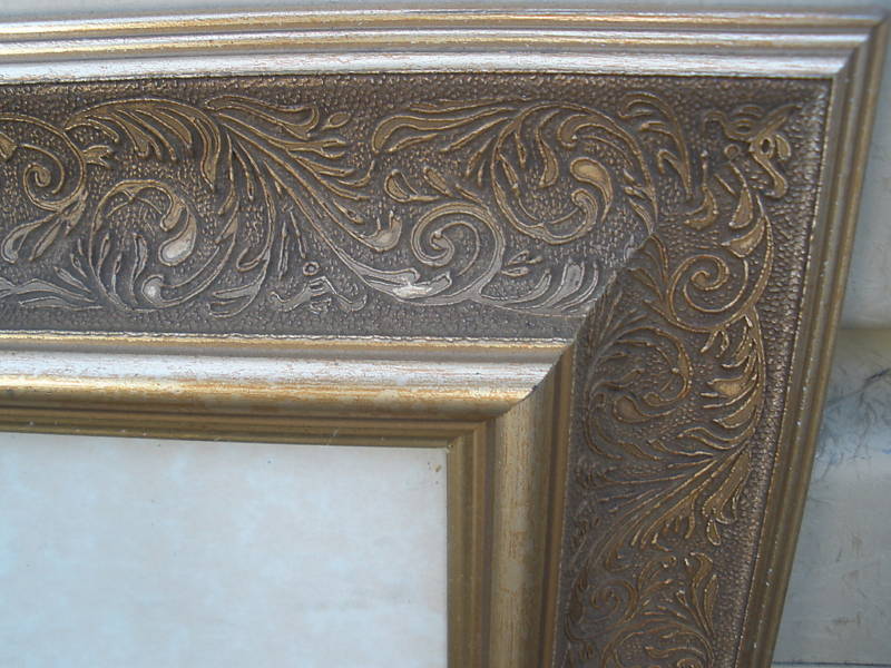COL YW: LARGE VINTAGE GARDEN PRINT IN GOLD FRAME