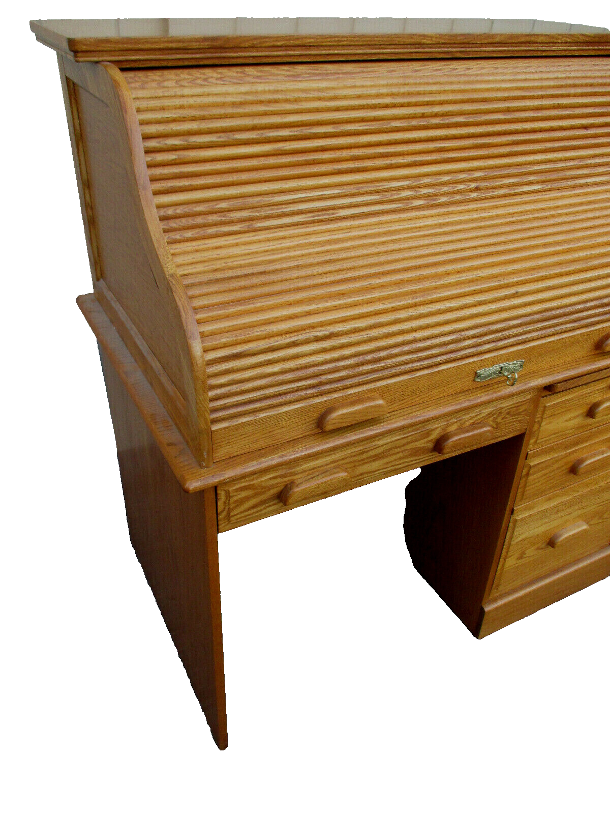 62628   WINNERS ONLY Oak Roll Top Desk w/ Swivel Office Chair