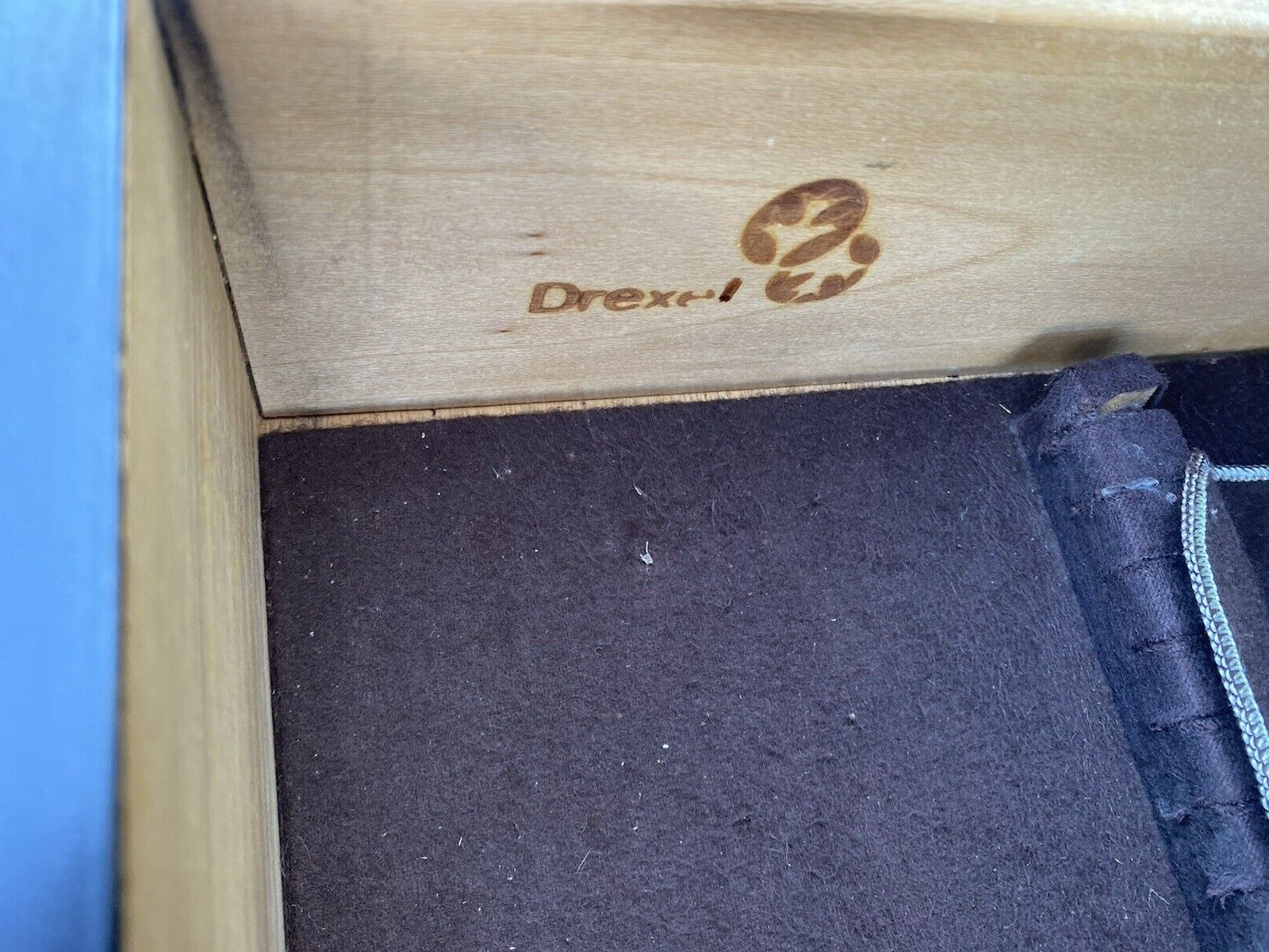 65857  DREXEL Oriental Bar Cart Server Sideboard with Flip top