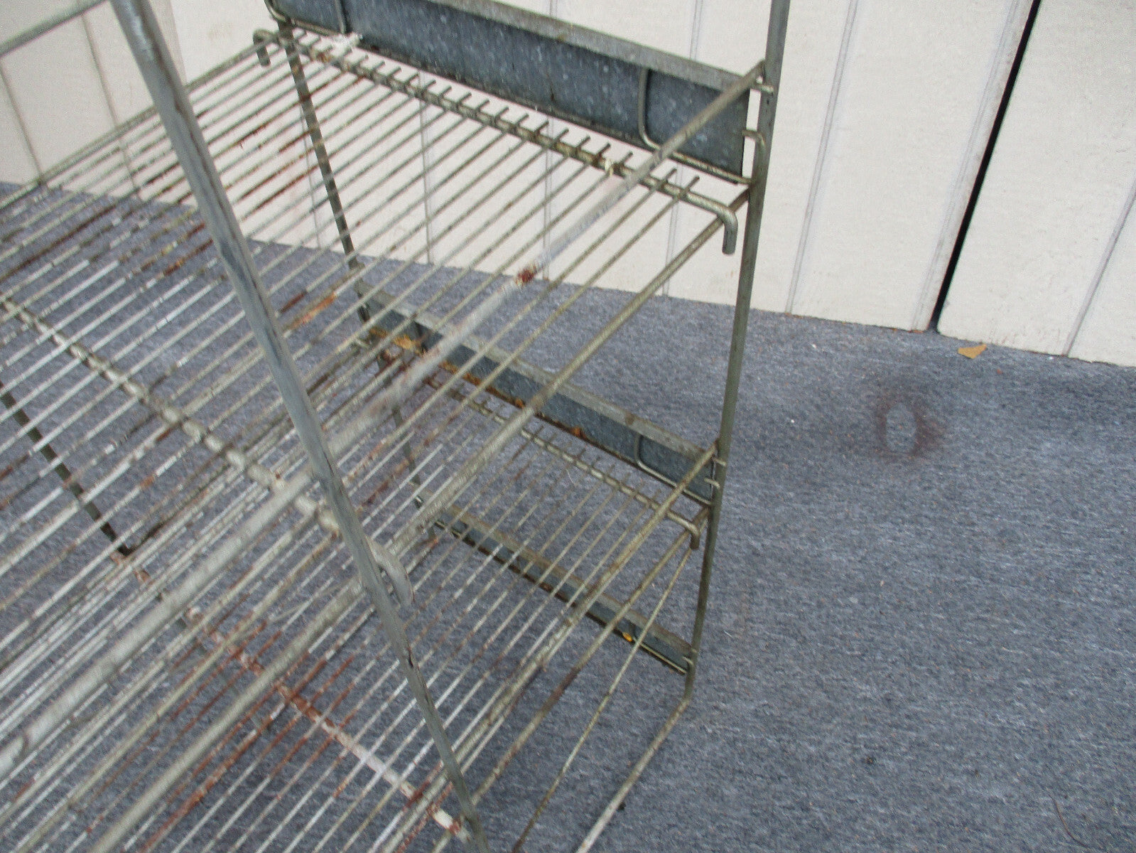 62841- PL:    Industrial Metal Stand Display Cabinet with Advertising MR  MRS T 