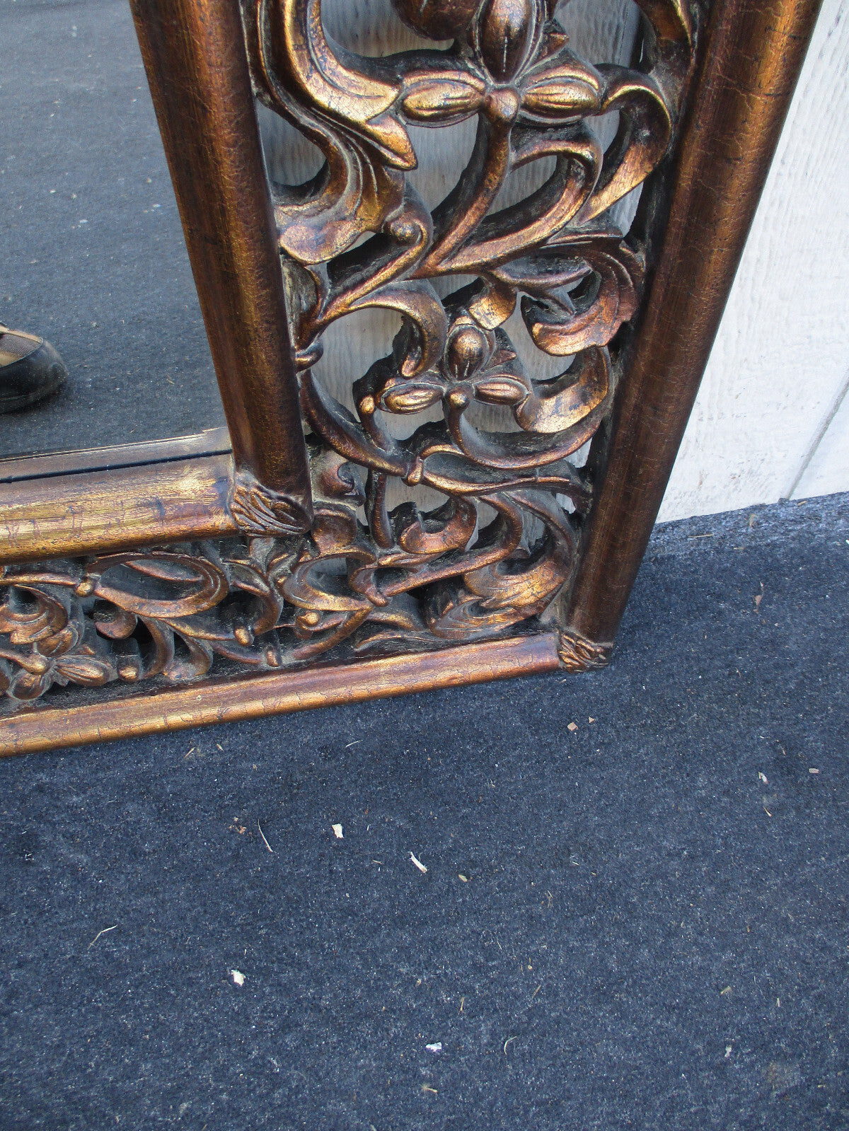 64195  Gold RASCHELLA Decorator Accent Mirror   Size   34'W x 40"H