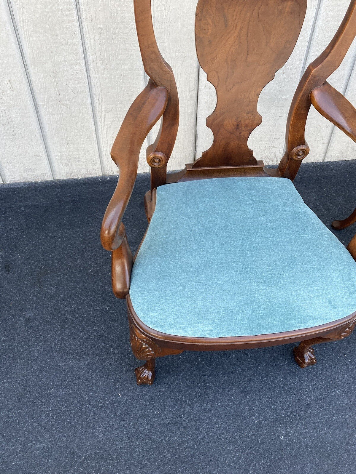 64506   Pair Burled  Mahogany Armchairs  Chair s