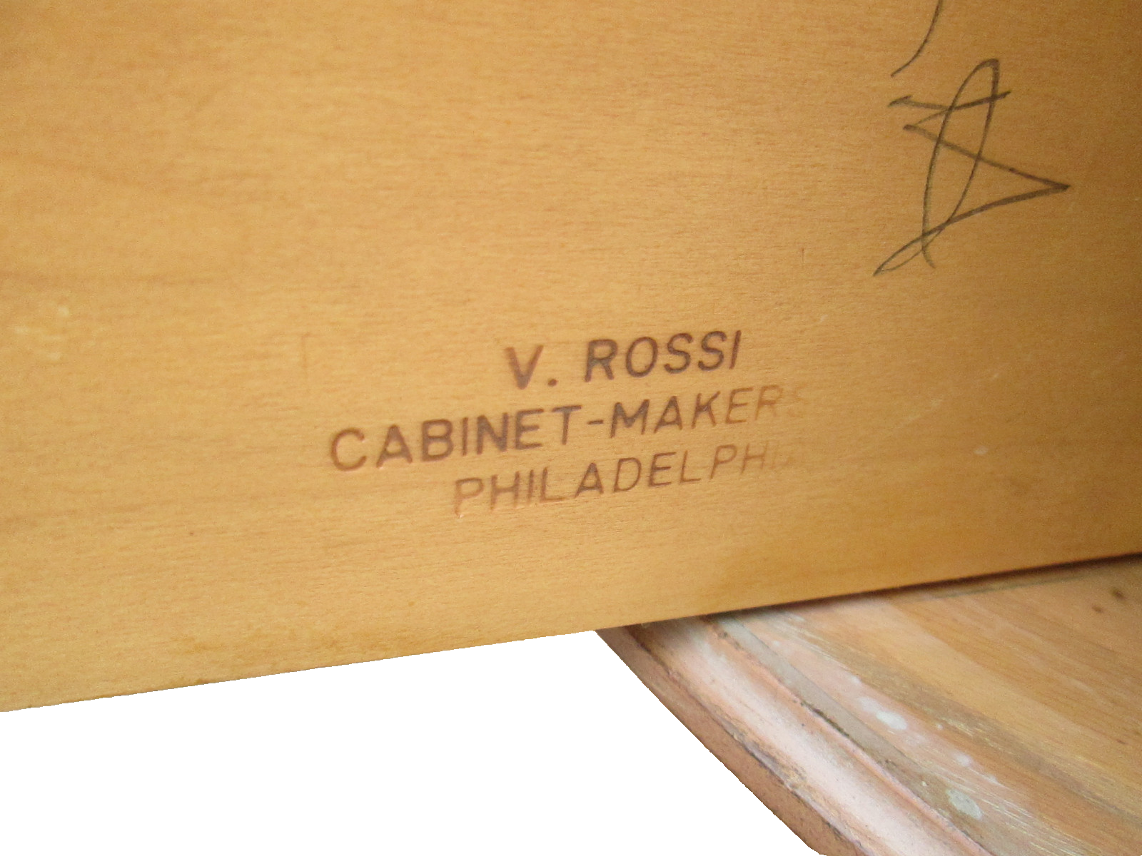 58310  ROSSI BROTHERS CUSTOM CABINET MAKERS PHILADELPHIA CARVED SERVER CABINET