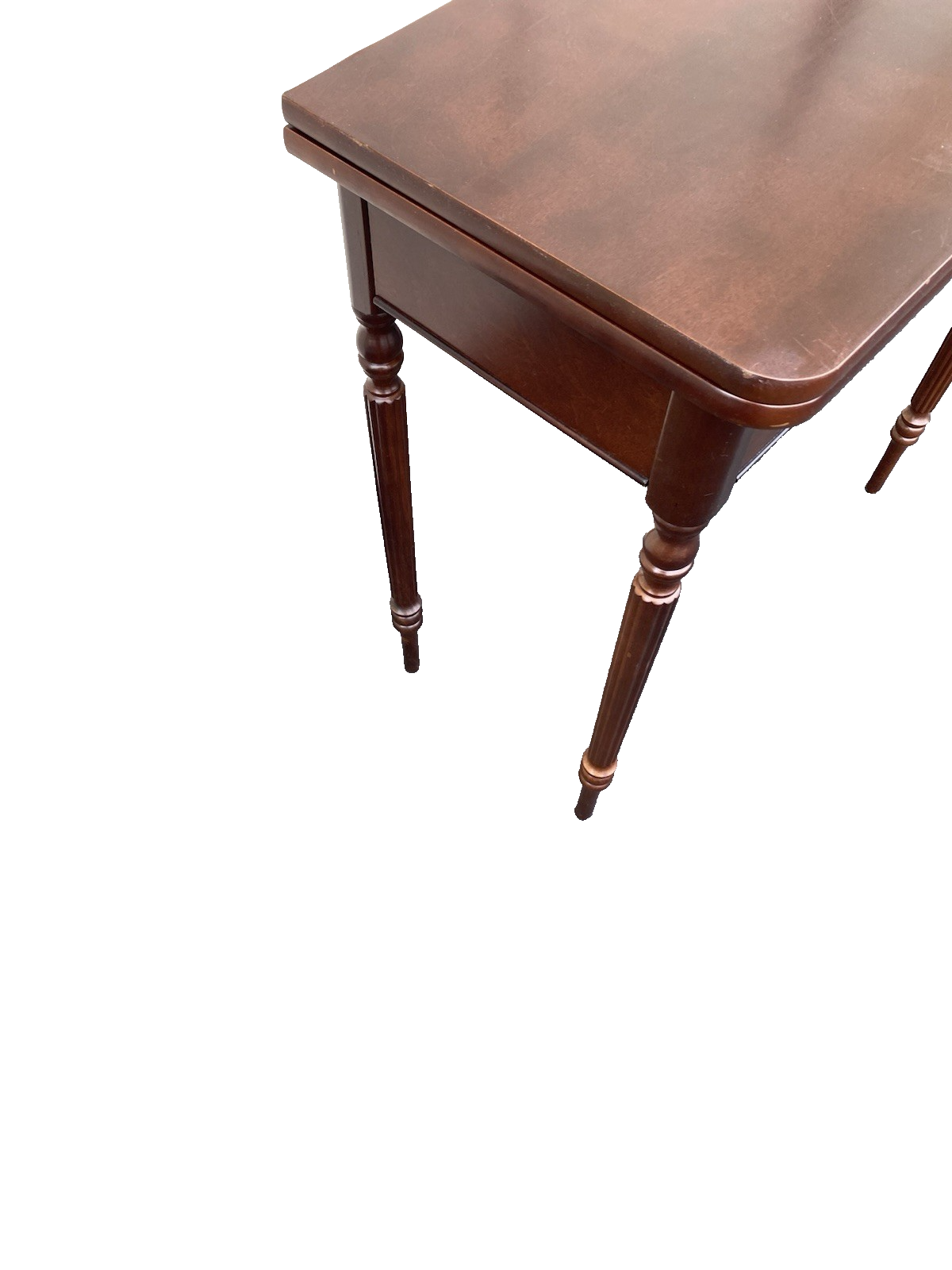 66470 BOMBAY Furniture Mahogany Flip Top Game Table Stand