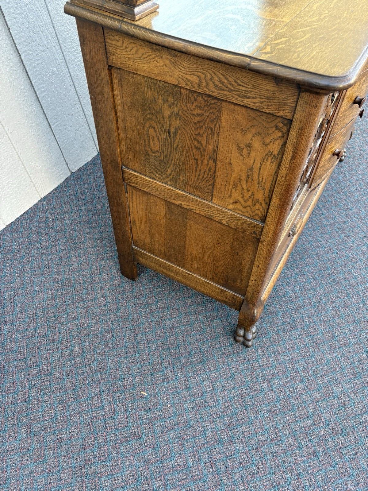 67012 Antique Victorian Oak Lion Head Buffet Sideboard Cabinet