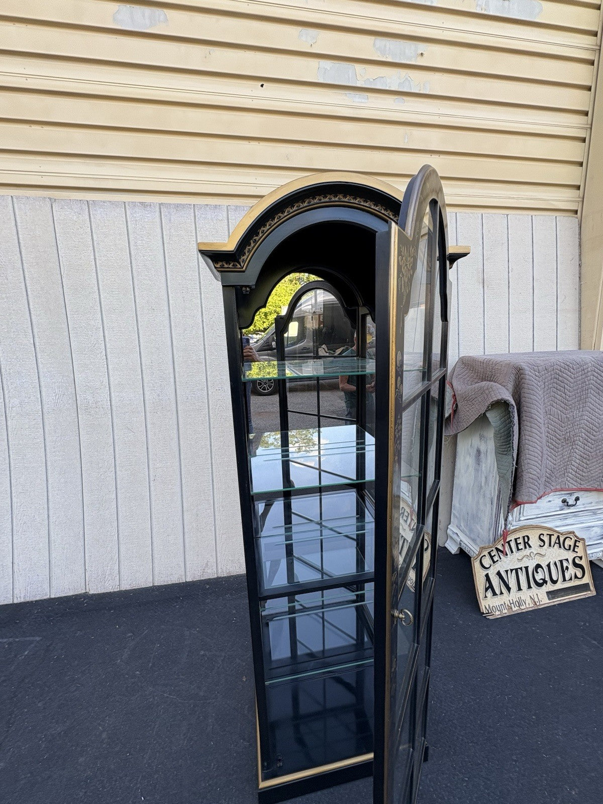 66707   Drexel Heritage Oriental Curio China Cabinet