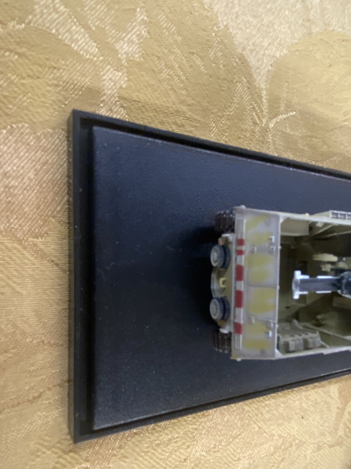 ES 47 :  Group  of  3 Military  Tanks with Show Cases  Size 7" x 3 1/2" x 3"H