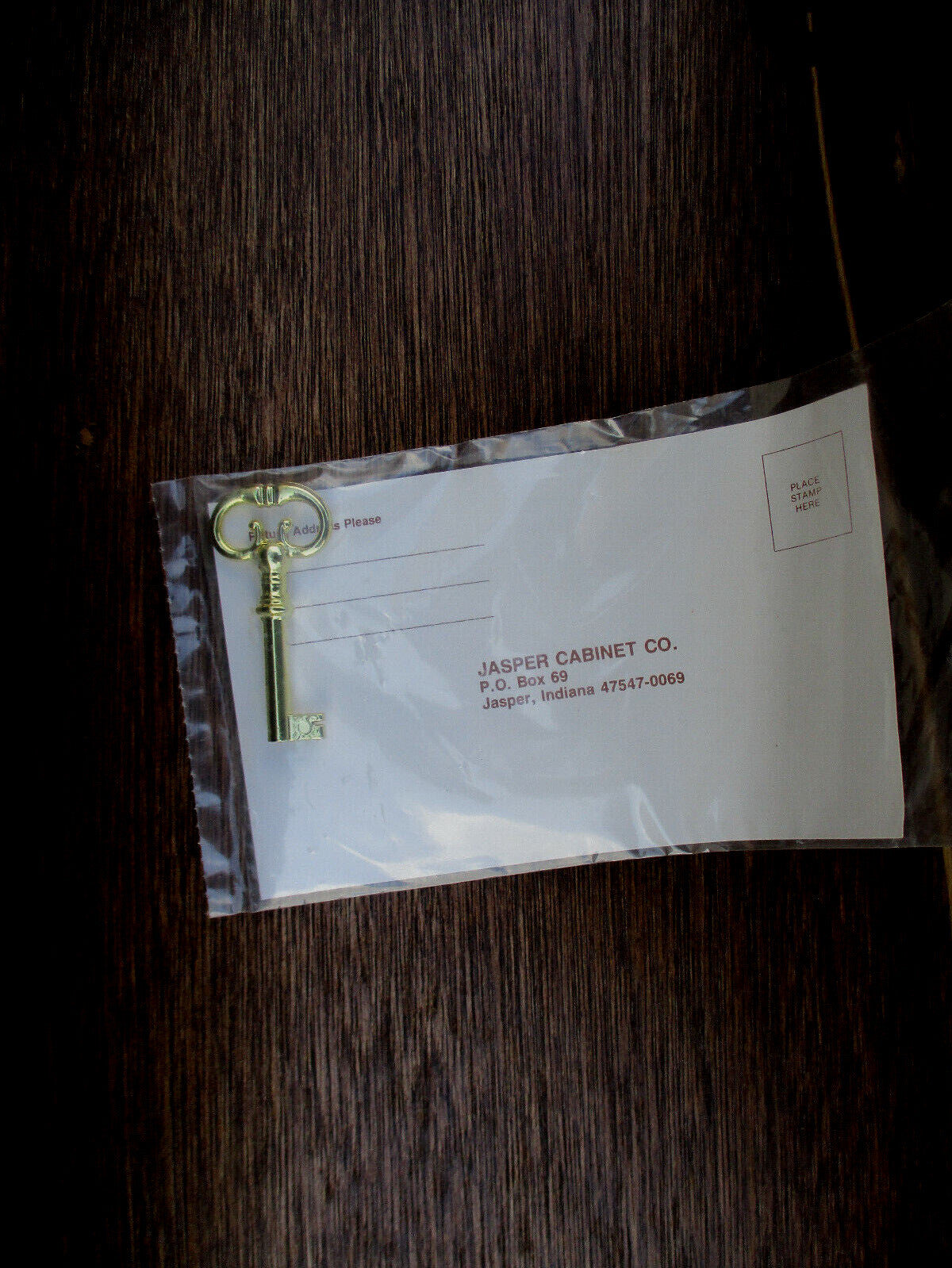 62902 JASPER Furniture Bachelor Chest Dresser Nightstand Stand with Key