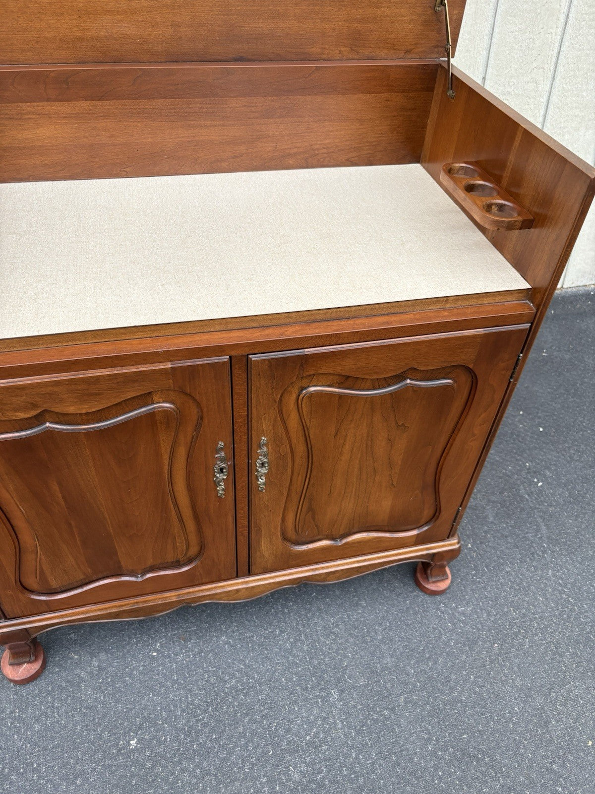 66666  Cherry Lift Top Bar Cart Server  Liquor Cabinet