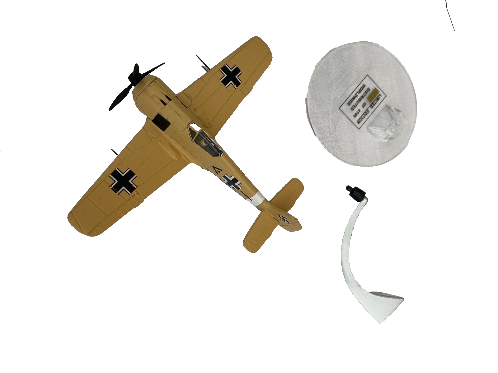 ES 22: CORGI DIECAST  Military Plane AA34304 WWII Luftwaffe over the Desert 1:72