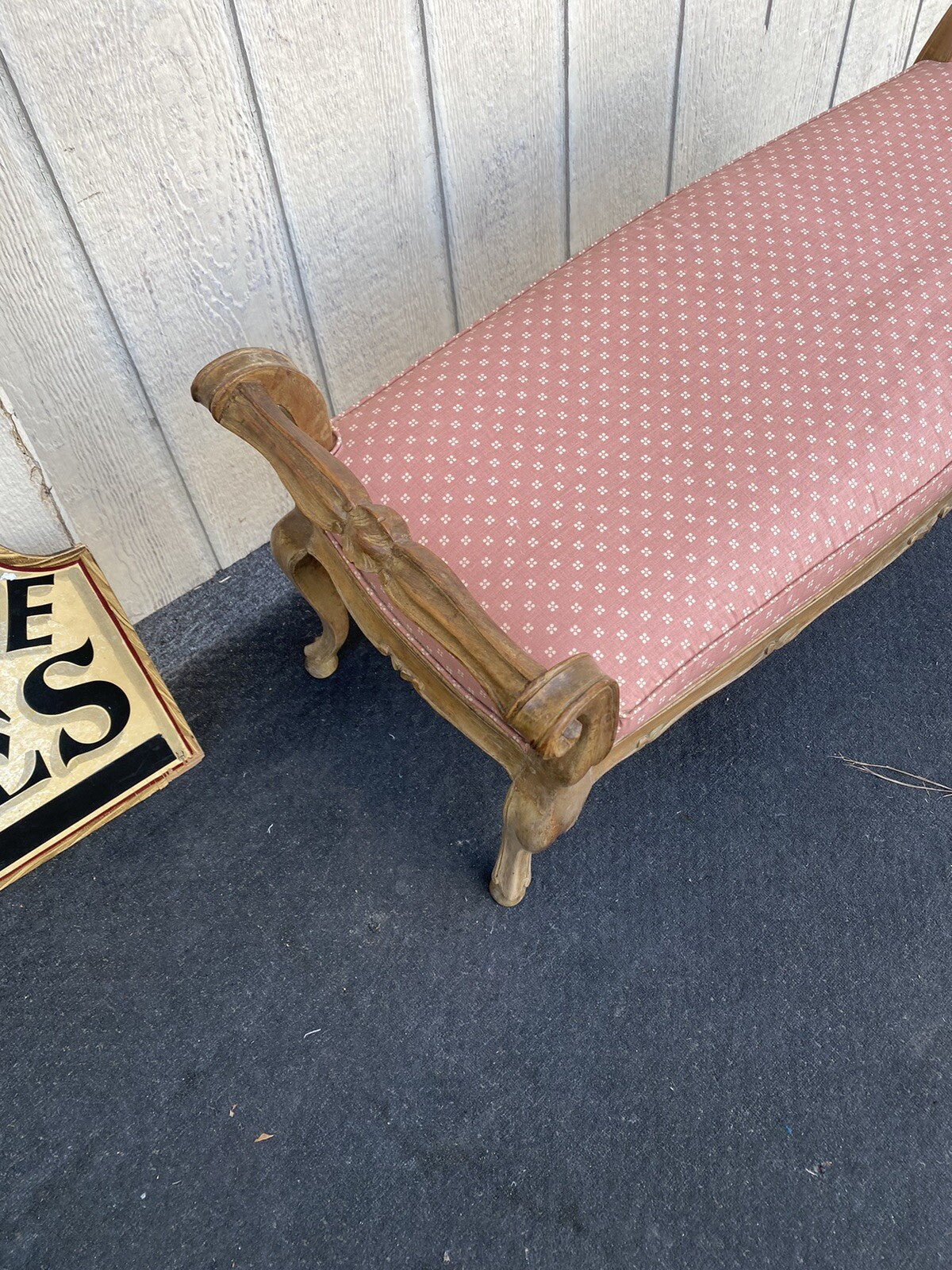 65935  French Country Louis XV window Bench Ottoman