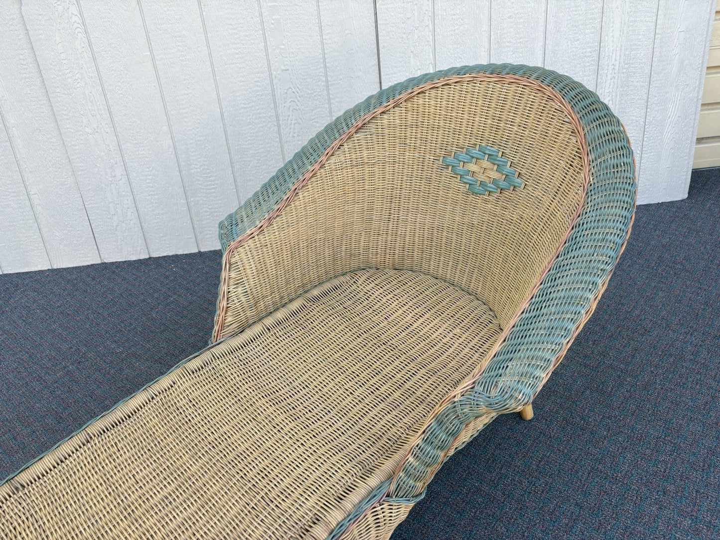 67019 Wicker  Typhoon Furniture Chaise Lounge Chair