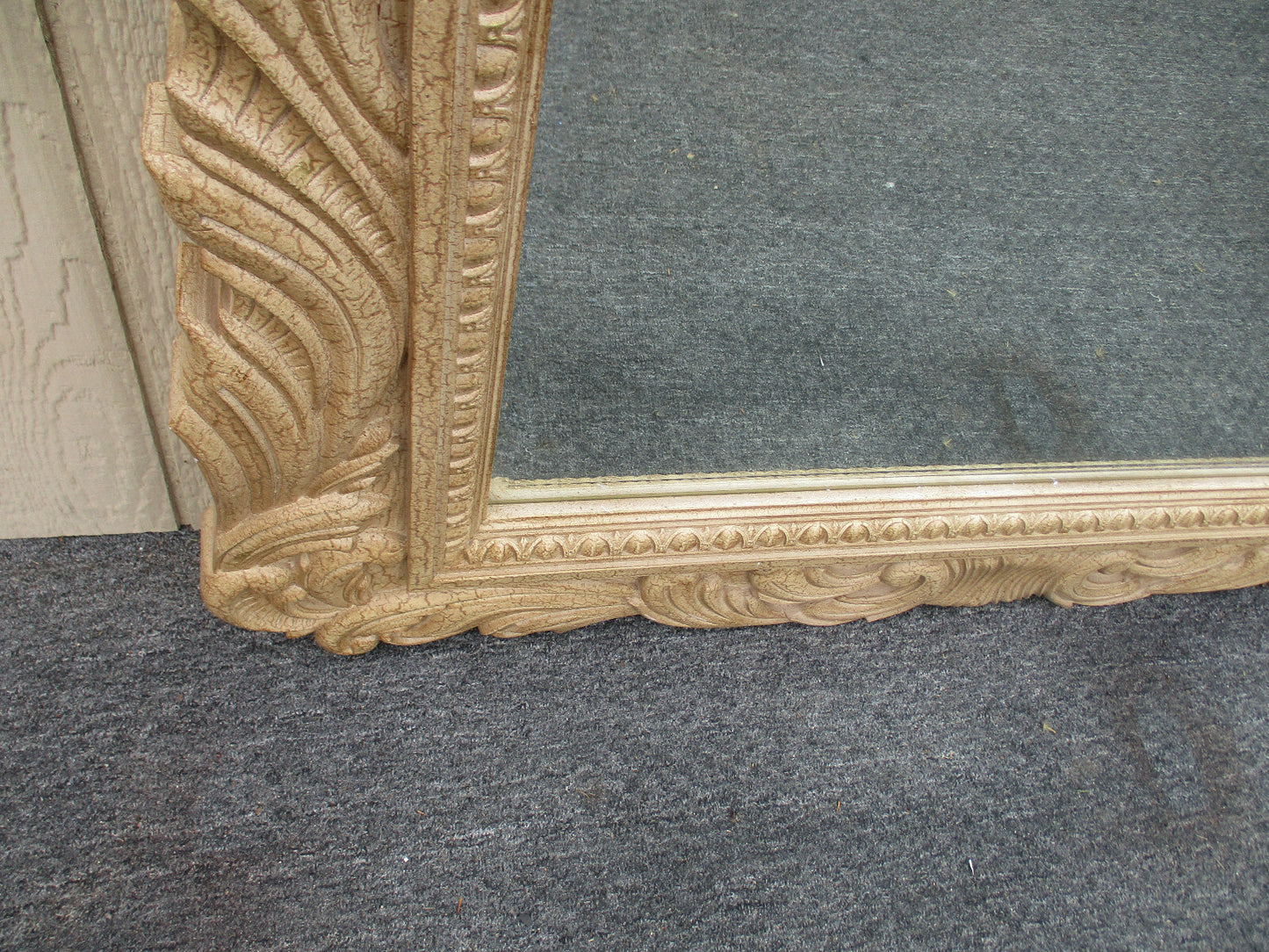 62937 Large Decorator Shell Top Mirror 45 x 57