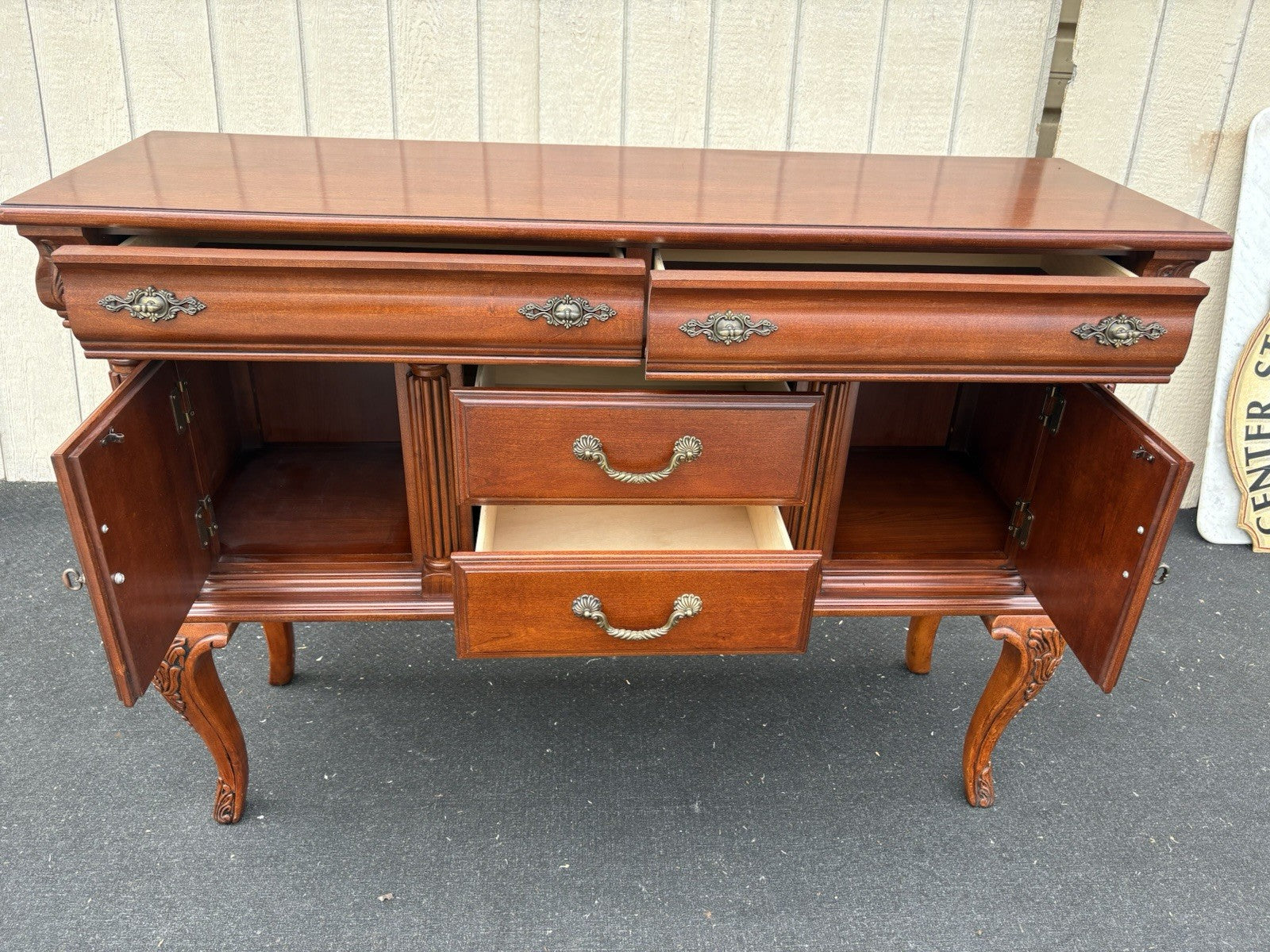 66681 Fancy Mahogany Buffet Sideboard Server Cabinet
