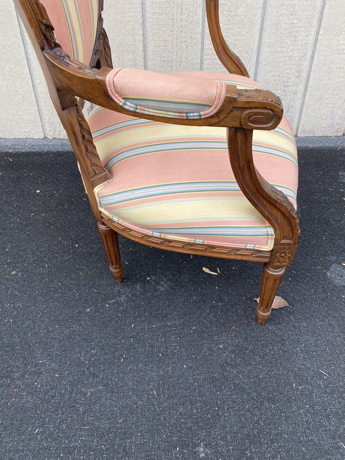 66205 Decorator  Bergere Armchair Chair