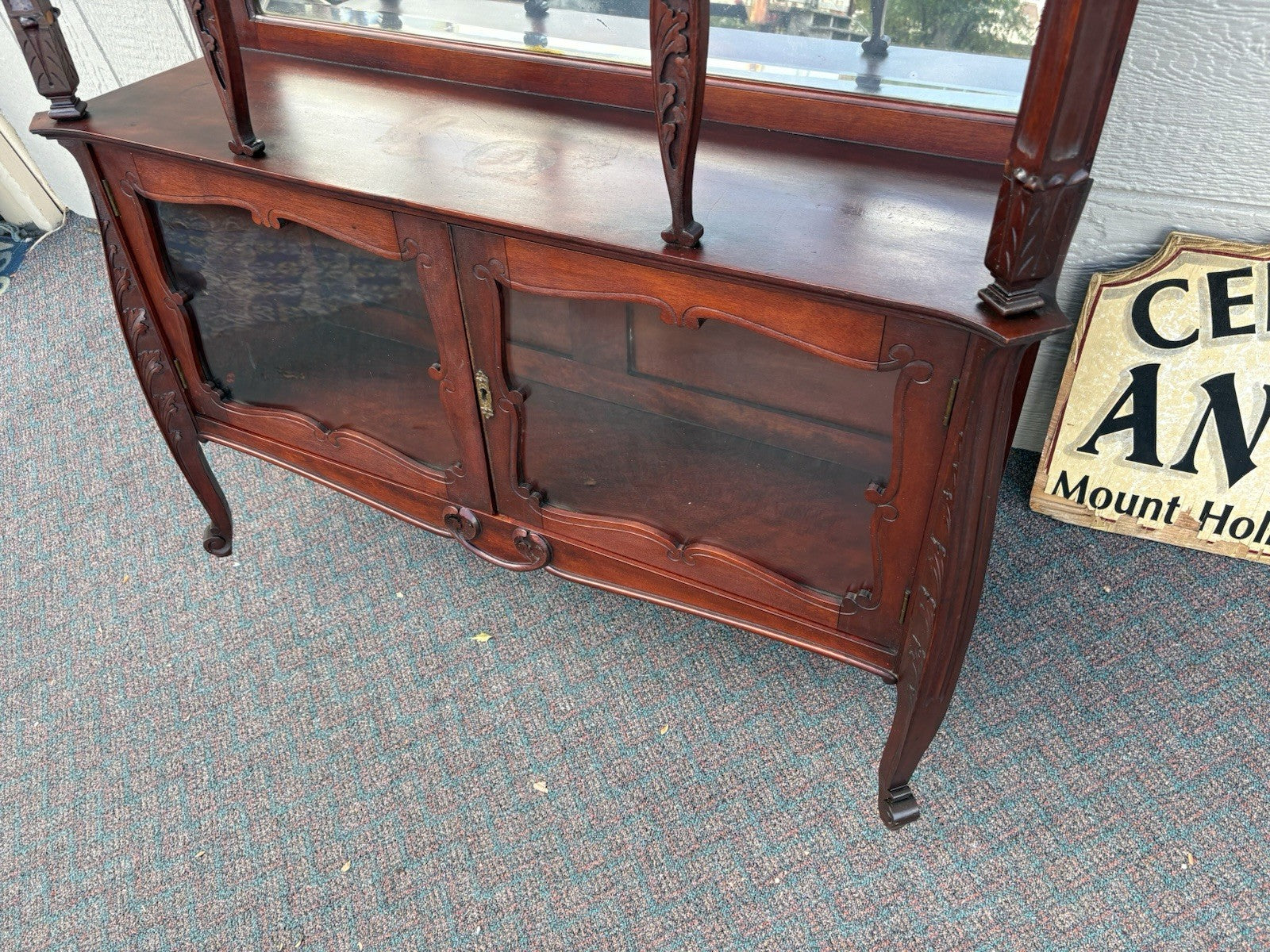 67148 Antique Mahogany Etergie Curio Display cabinet