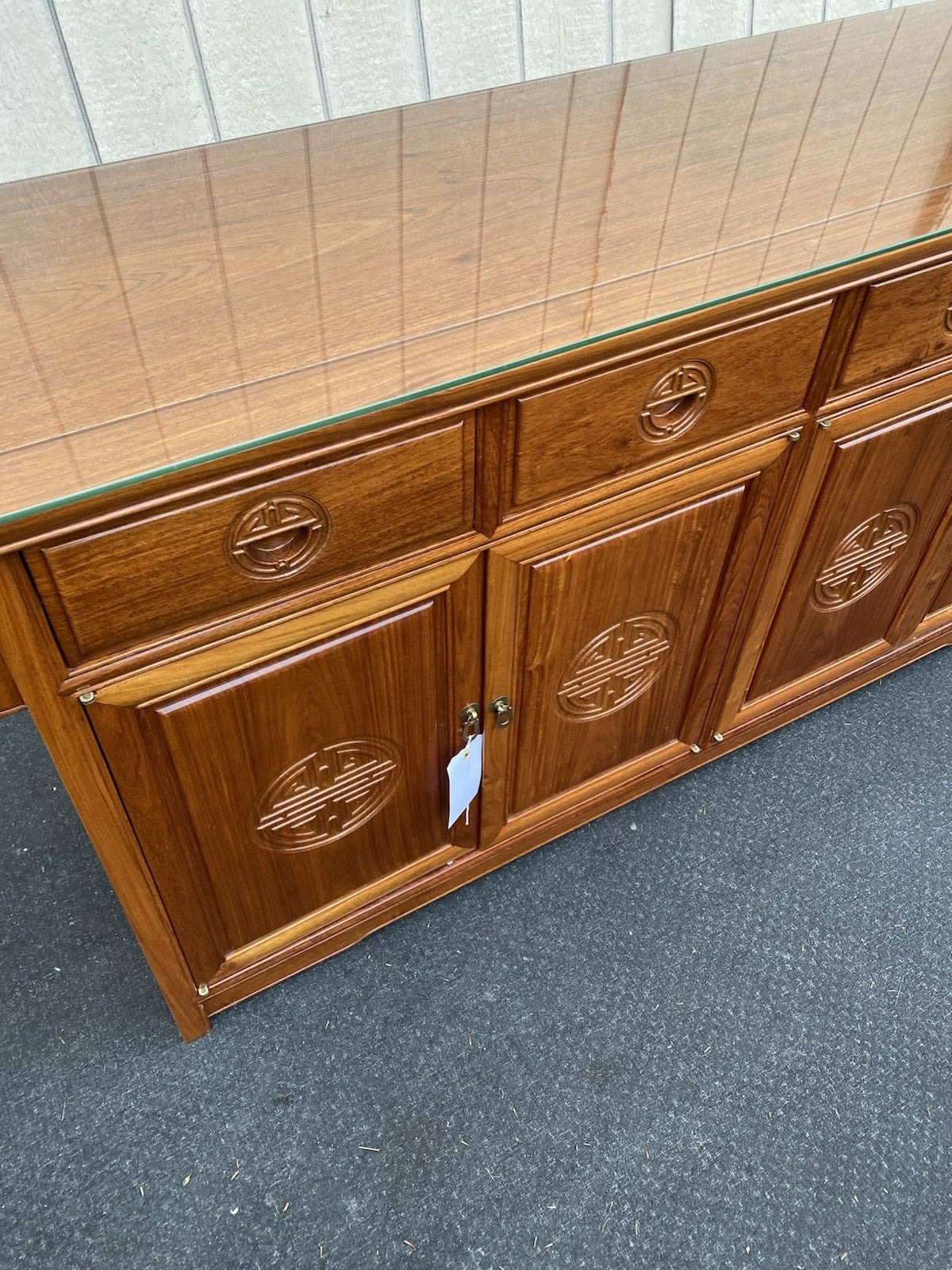 65443    Oriental Sideboard Server Cabinet