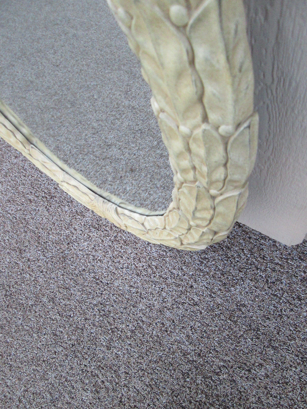 58518 Oval Fancy Carved Romantic Shabby   Decorator Leaf Mirror