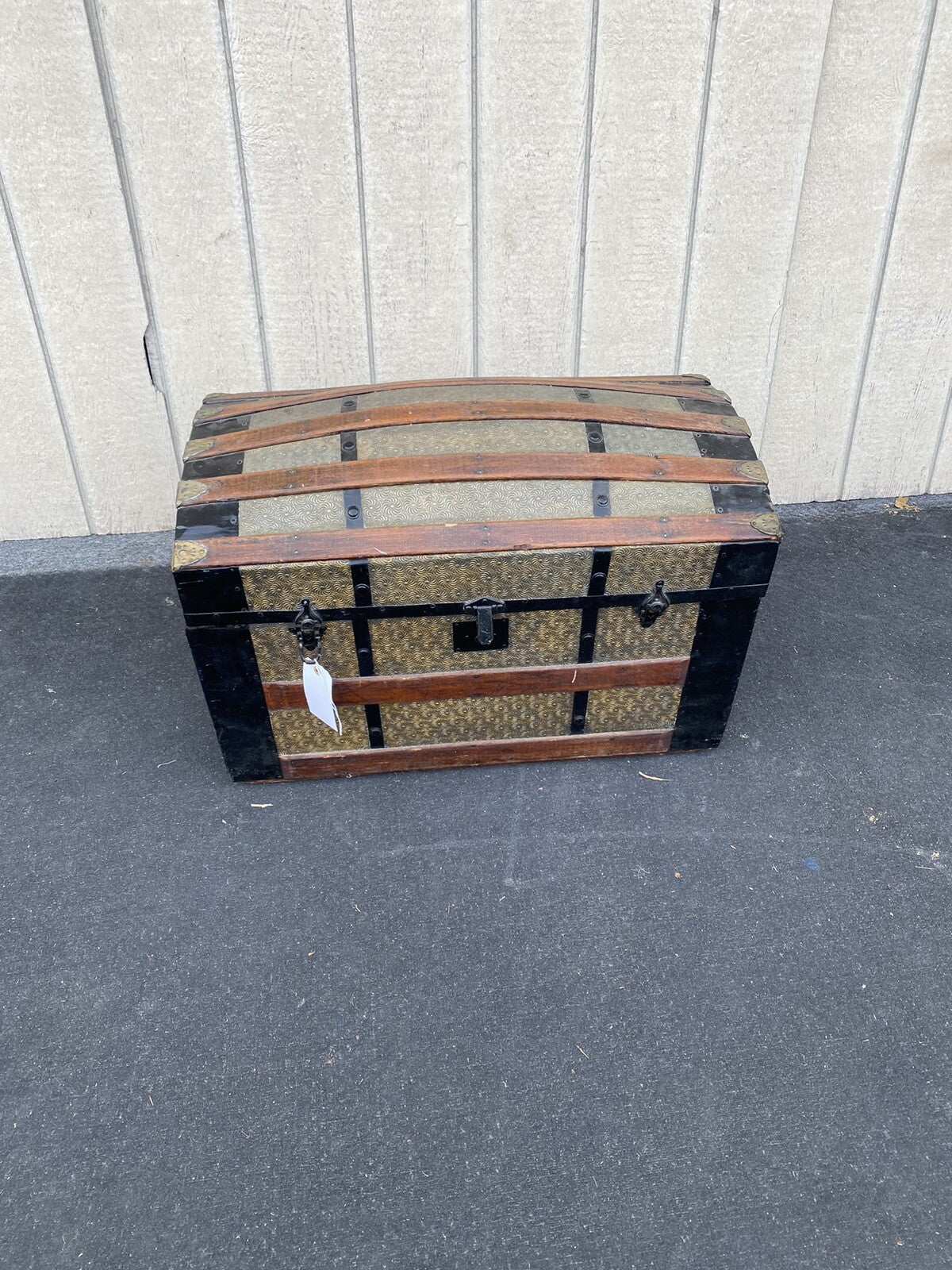 65518   Antique Dome Top Trunk Storage Chest