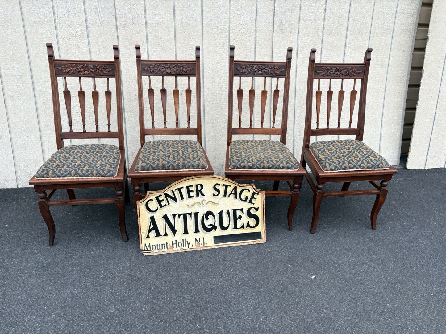66466 Set 4 Victorian Walnut  Custom Hand Made Dining Chairs Chair s