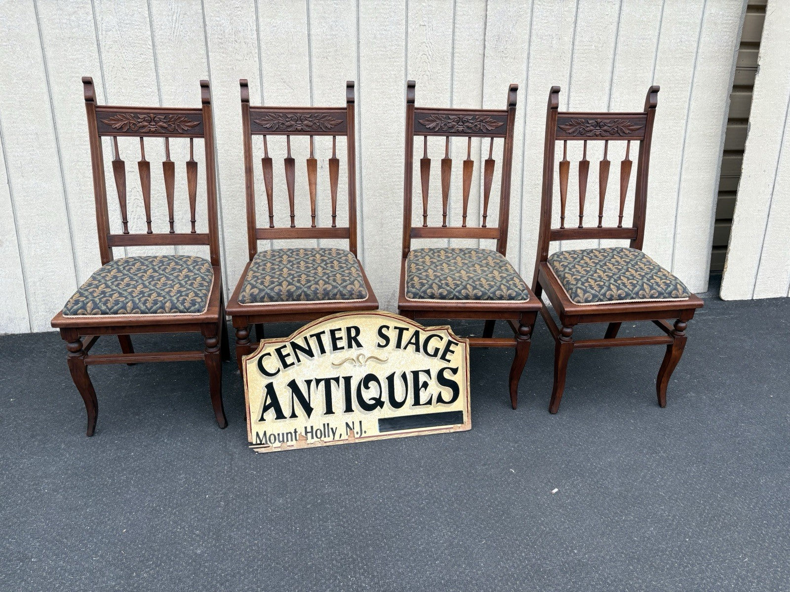 66466 Set 4 Victorian Walnut  Custom Hand Made Dining Chairs Chair s