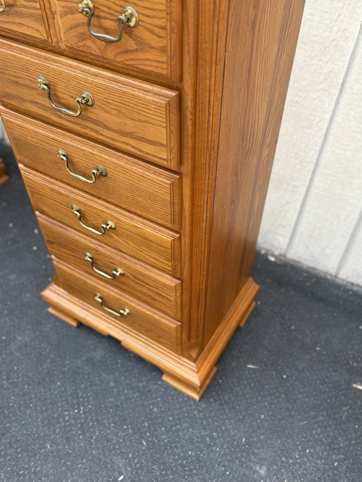 66748   Oak Lingerie Chest Dresser