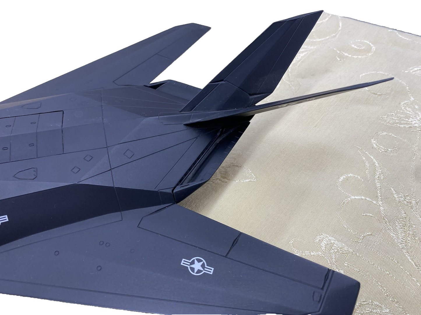 ES 229: Franklin Mint F 117 Stealth Fighter Plane Airplane