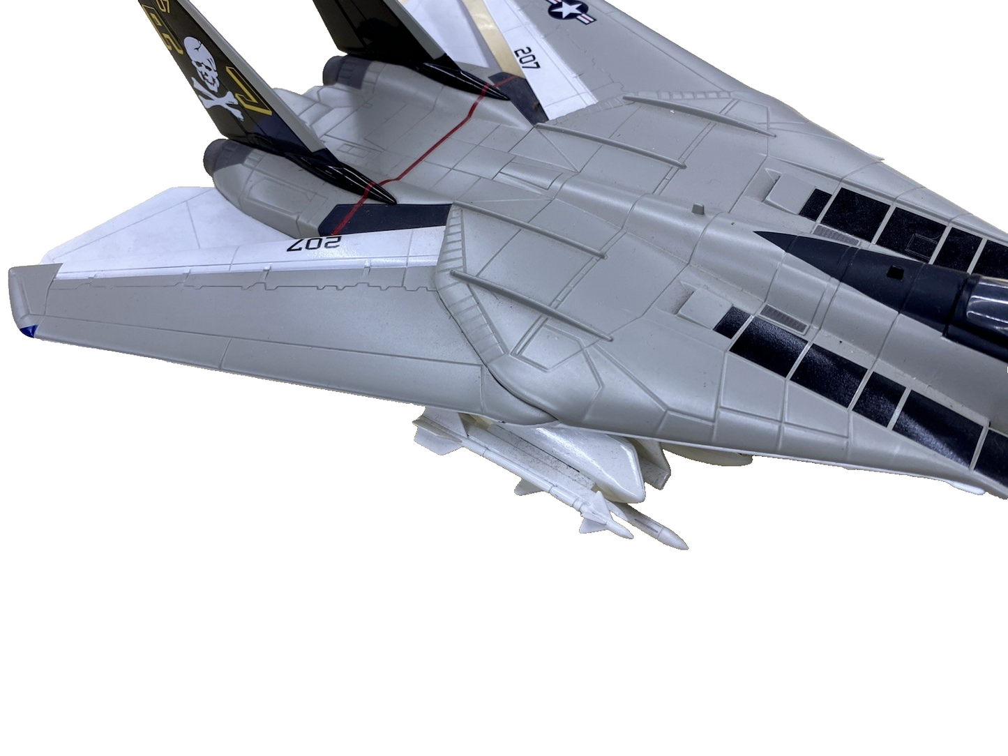 ES 228: Franklin Mint F 14 Tomcat U S Navy Jolly Rodger Airplane Plane